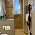 Flos Apartmán *